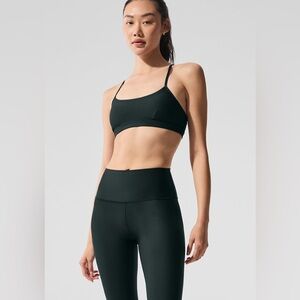 Alo Airlift Sports-bra & 7/8 Leggings in  Charcoal Green